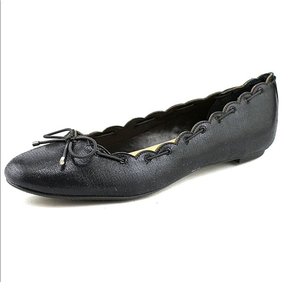 Black Everyday Classic Bow Ballet Flats - Picture 8 of 8